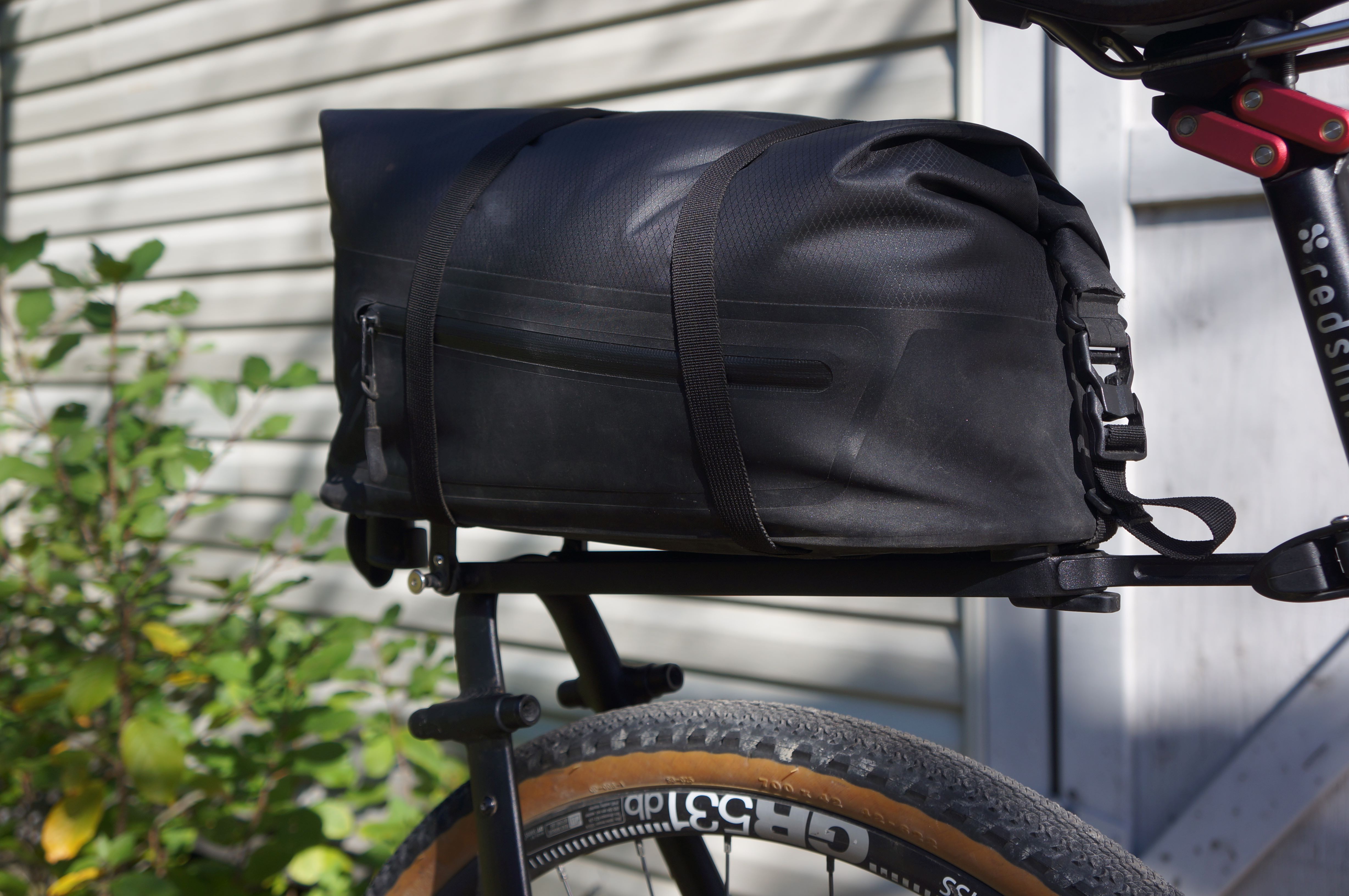 アクセサリー tailfin AP Rack Top Bag Bikepack Adventures